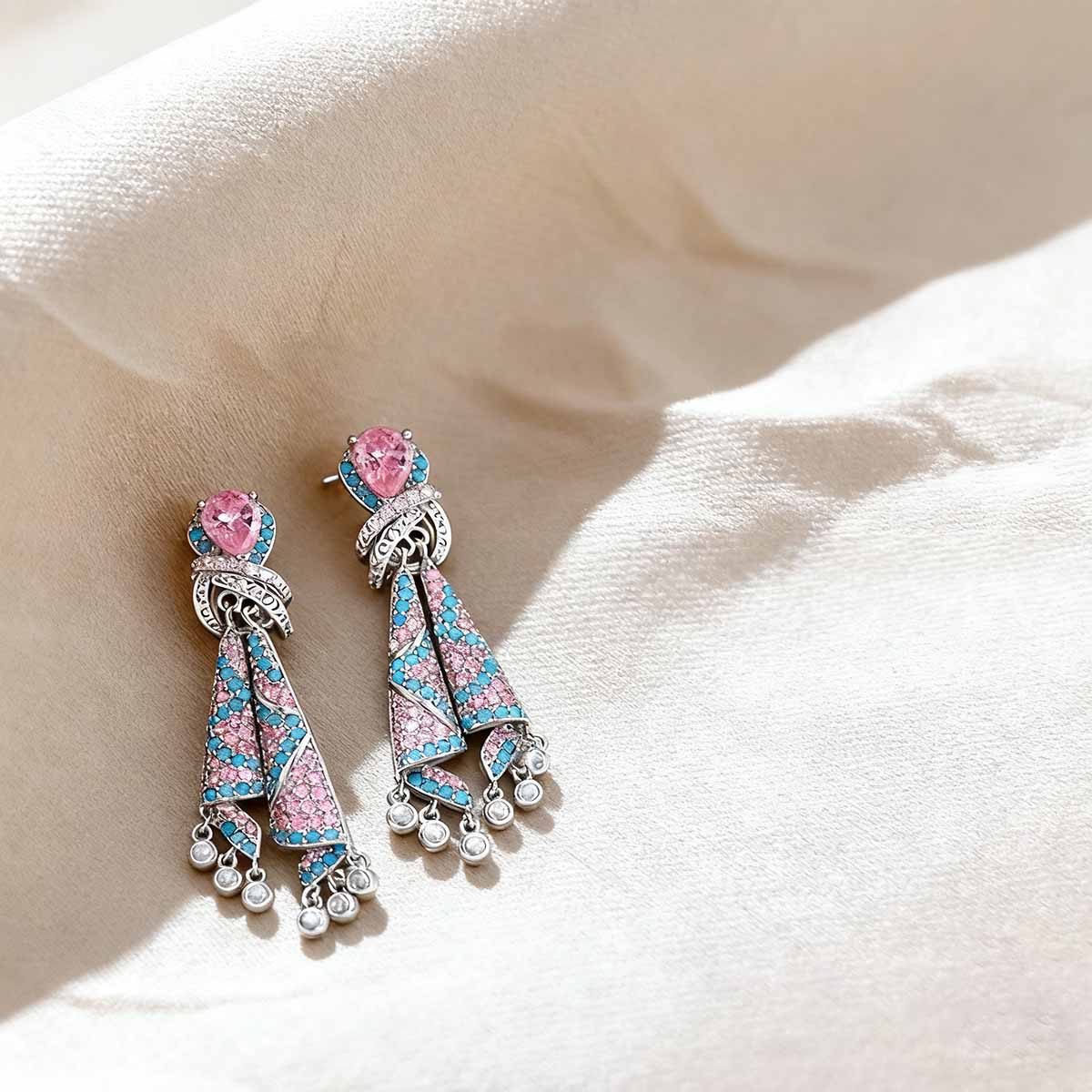 **Pendientes de satén vintage con sensación artesanal y de alta gama, diseño exclusivo de joyería, estilo étnico, con aguja de plata S925.**