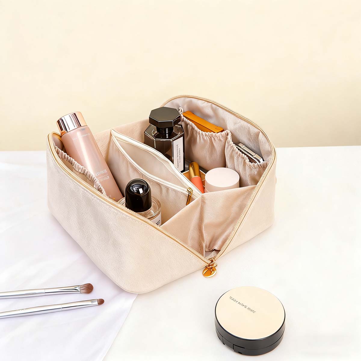 Bolsa de almacenamiento para maquillaje de cuero PU con organo, bolsa de almohada, bolsa de almacenamiento para viajes, portátil, de gran capacidad, con compartimentos para artículos de aseo.