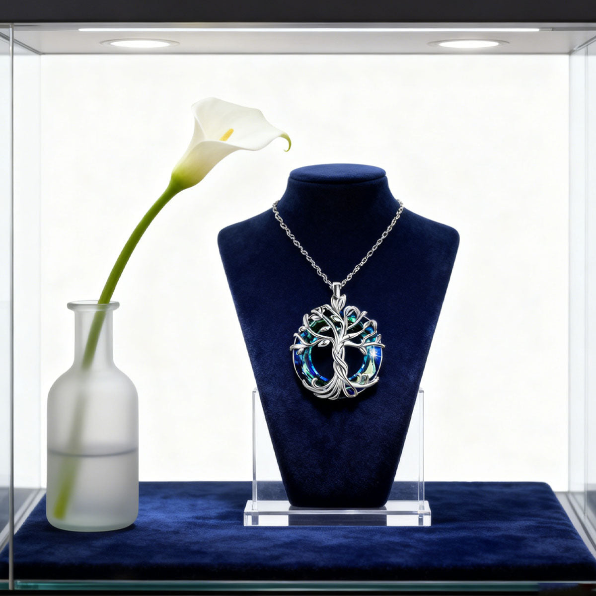 "Collar de cristal del árbol de la vida, colgante de cristal con anillo circular de colores incrustado en aleación."